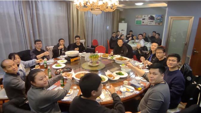 踔厲奮發(fā)，篤行不怠┃公司舉辦2022年新春座談暨業(yè)務(wù)培訓(xùn)會(huì)議